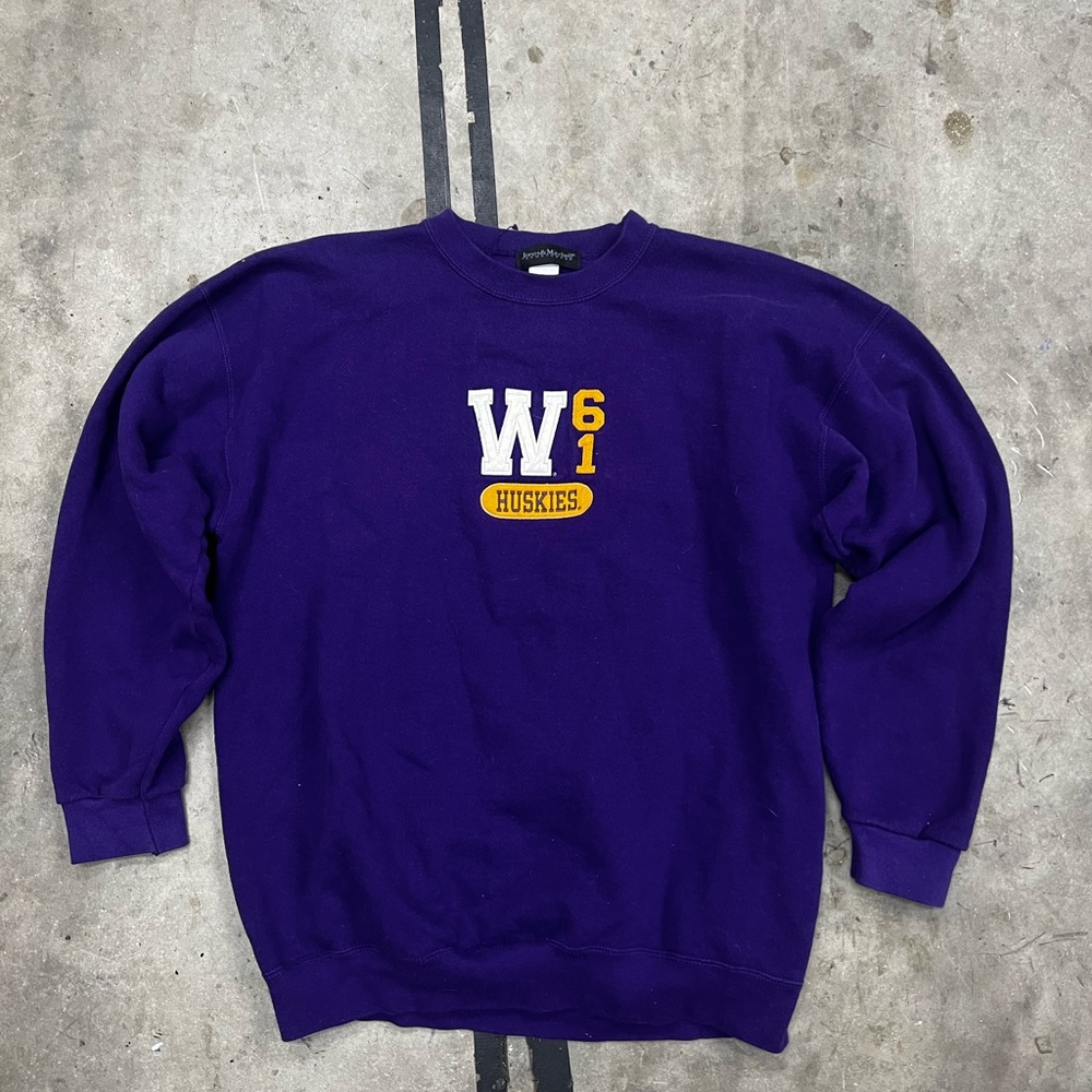 Embroidered Huskies Crewneck